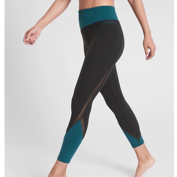 Athleta Pants - Athleta Elevation 7/8 Tight in Powervita